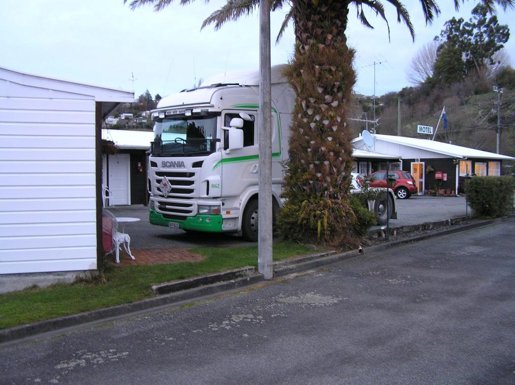 Coachman Motel Taihape Bagian luar foto