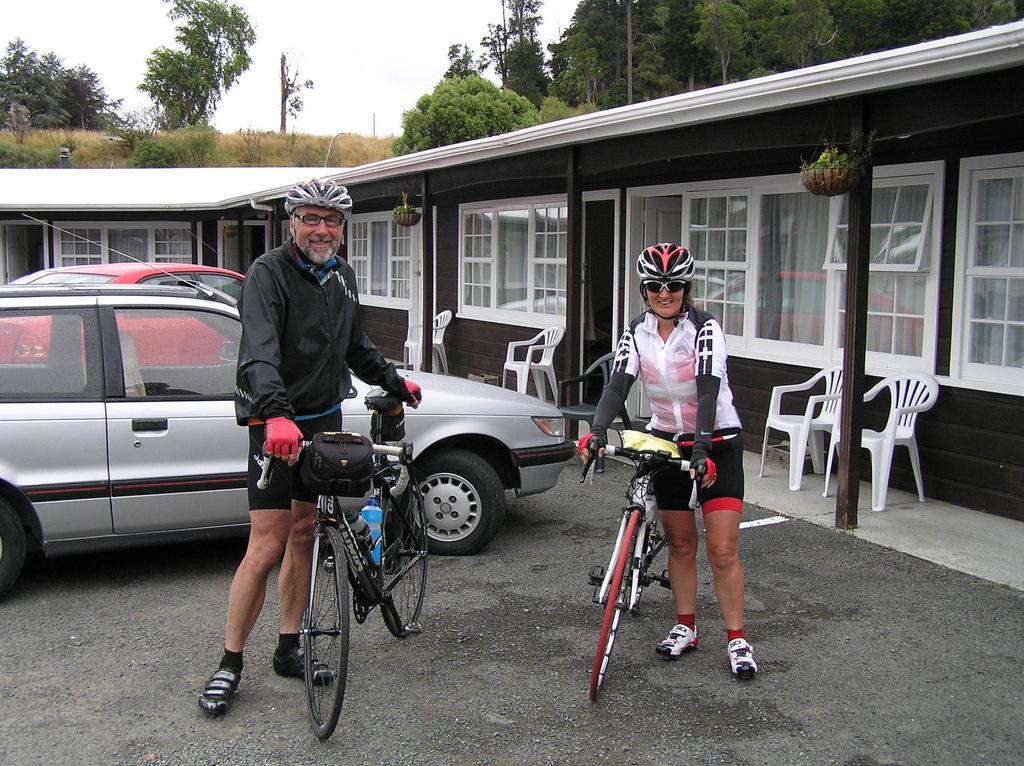 Coachman Motel Taihape Bagian luar foto
